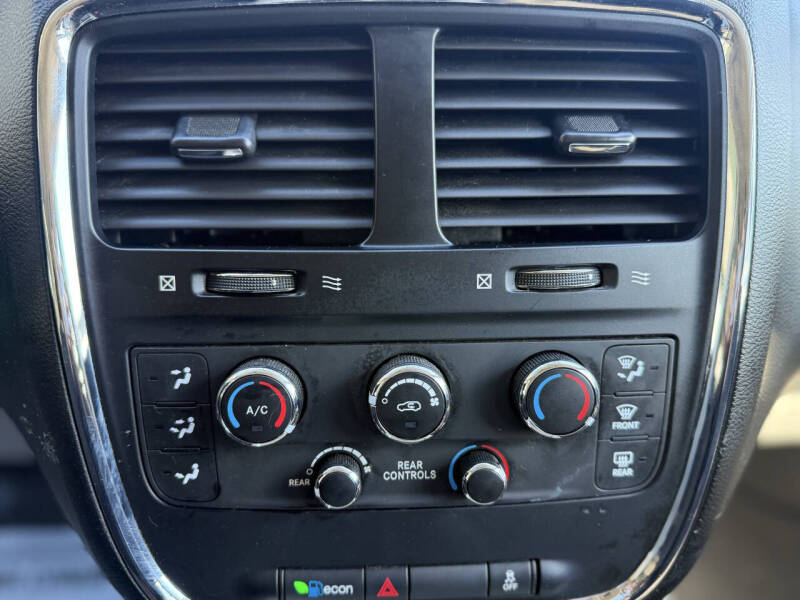 2012 Dodge Grand Caravan SXT