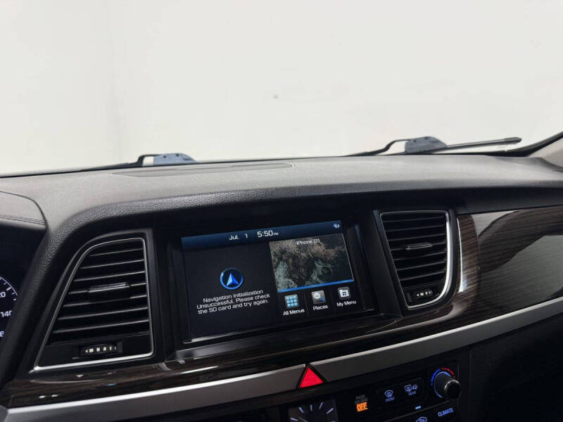 2015 Hyundai Genesis