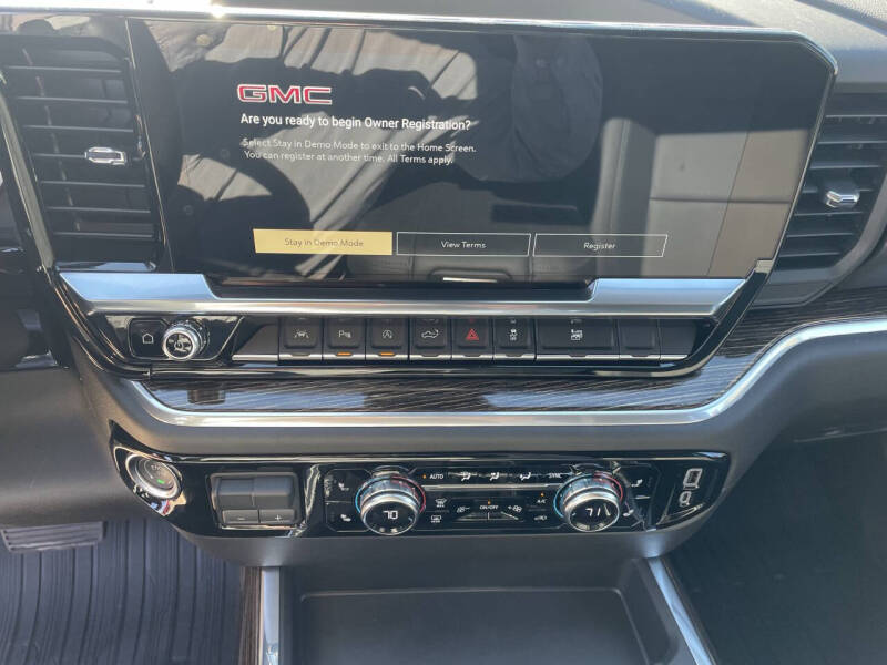 2026 GMC Sierra 1500 Elevation - Photo 13