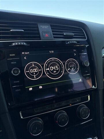 2019 Volkswagen Golf GTI S