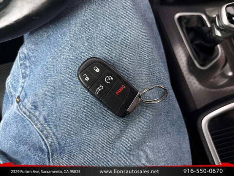 2017 Dodge Charger SXT