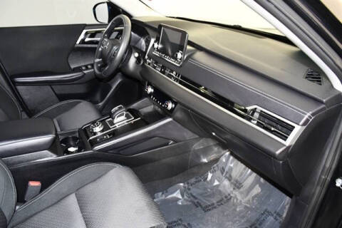 2024 Mitsubishi Outlander ES