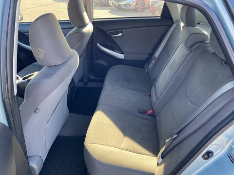 2012 Toyota Prius Plug-in Hybrid