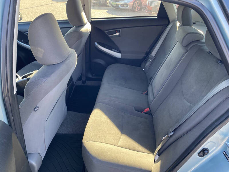 2012 Toyota Prius Plug-in Hybrid