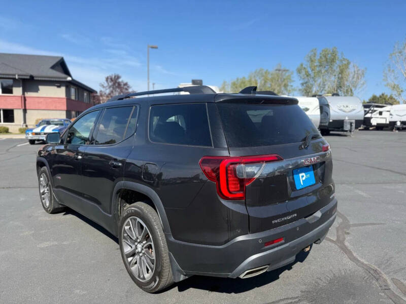 2020 GMC Acadia AT4