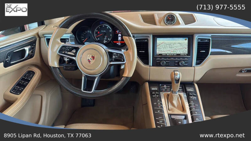 2015 Porsche Macan Turbo