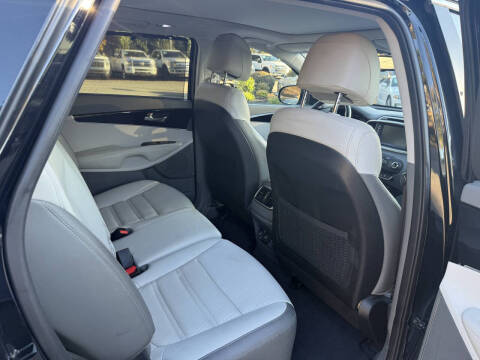 2017 Kia Sorento SX V6