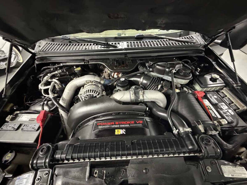 2004 Ford Excursion Eddie Bauer