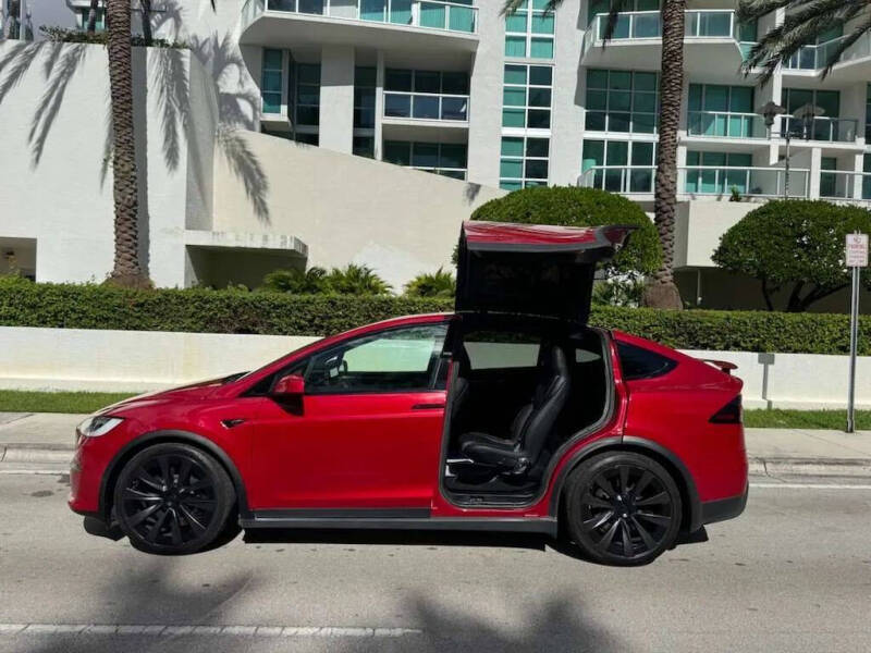 2023 Tesla Model X Plaid
