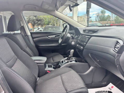 2018 Nissan Rogue S
