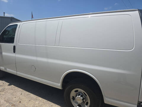 2024 Chevrolet Express 2500