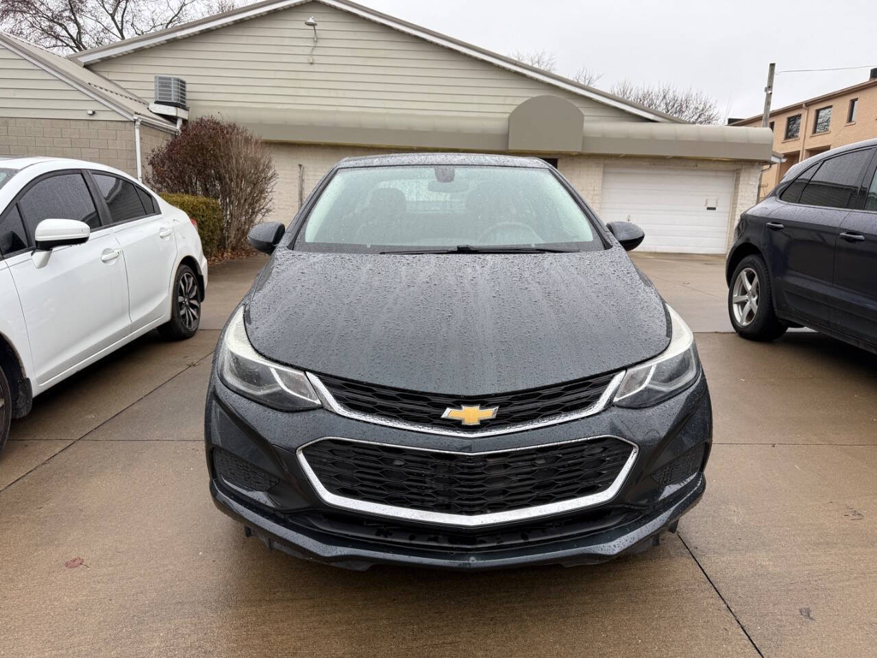 2018 Chevrolet Cruze for sale at Drive Motorcars LLC in Akron, OH