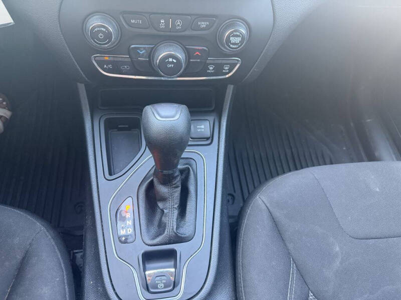 2021 Jeep Cherokee Latitude