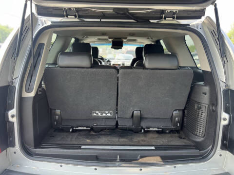 2011 Cadillac Escalade Luxury