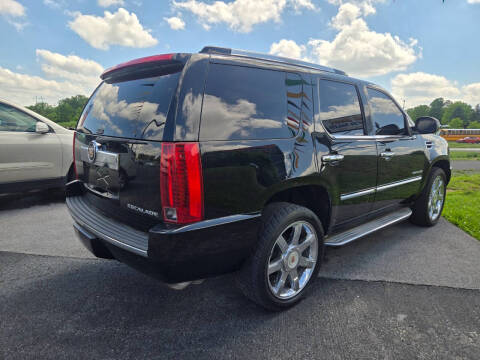 2014 Cadillac Escalade Luxury