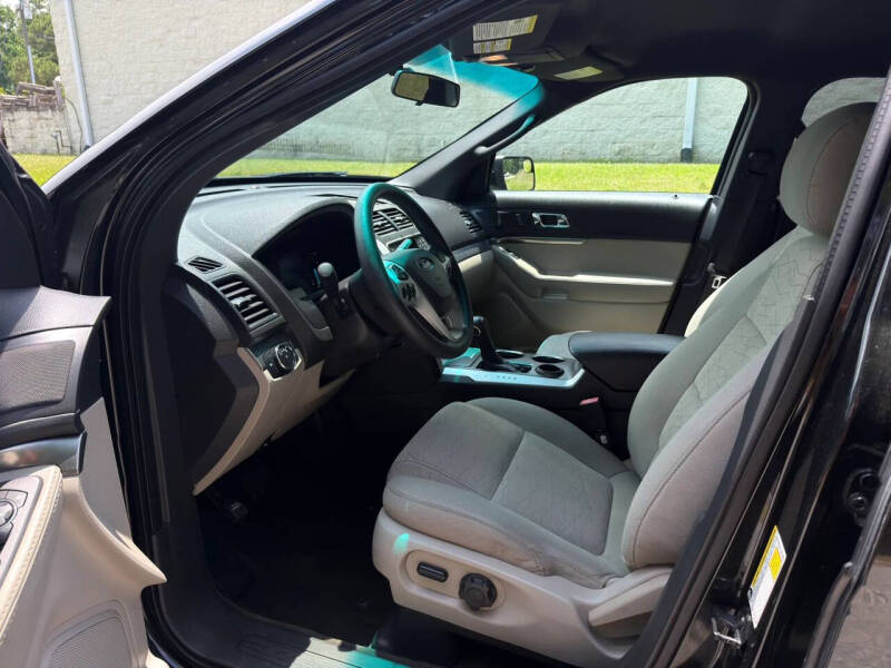 2014 Ford Explorer