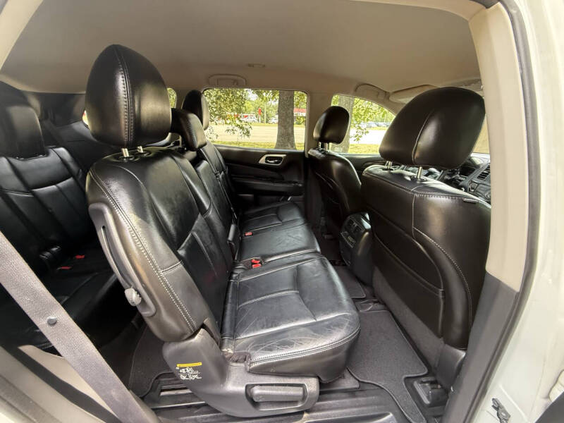 2014 Nissan Pathfinder SL