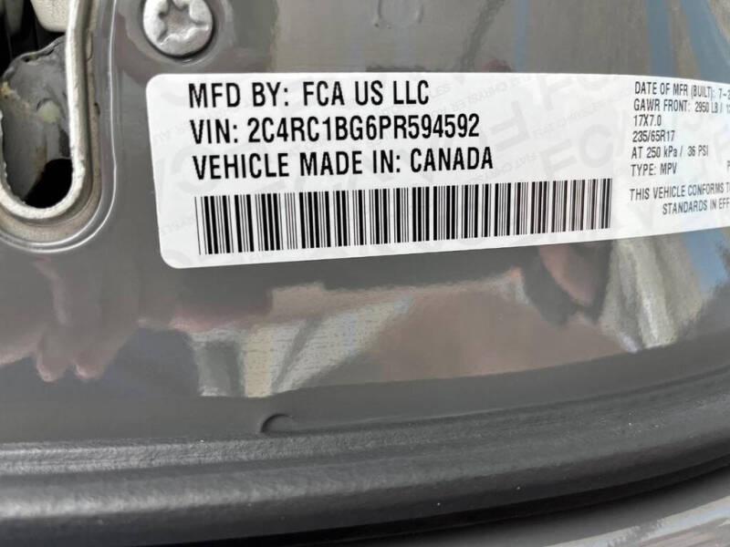 2023 Chrysler Pacifica Touring L