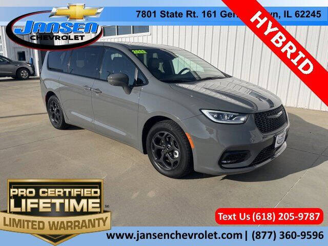 2022 Chrysler Pacifica Hybrid for sale in Germantown, IL
