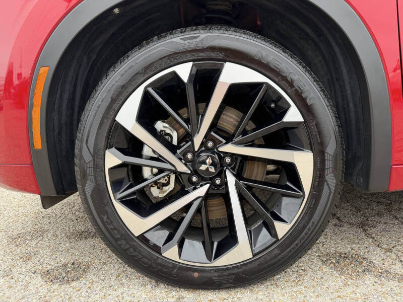 2023 Mitsubishi Outlander PHEV SEL