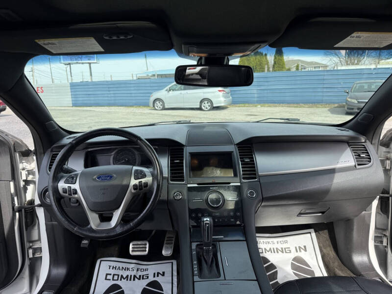 2018 Ford Taurus SHO