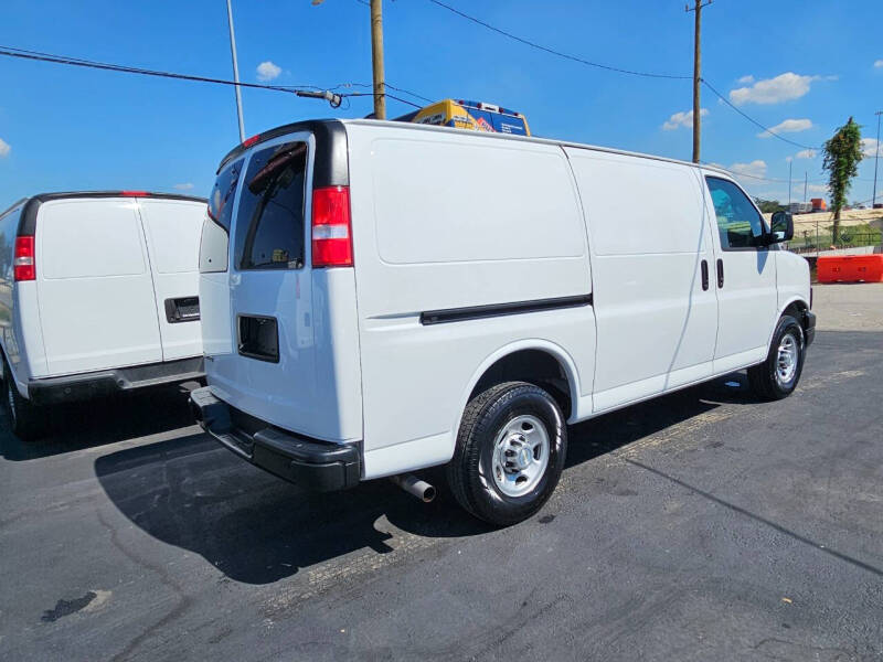 2020 Chevrolet Express 2500