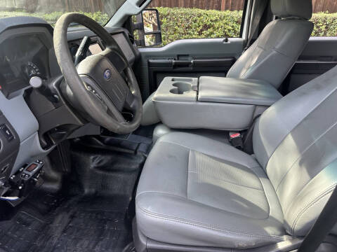 2012 Ford F-350 Super Duty XL