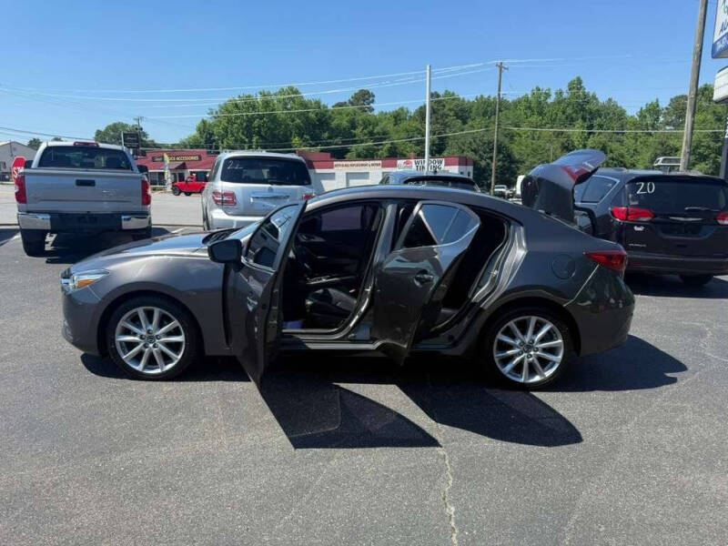 2017 Mazda MAZDA3
