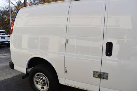 2020 Chevrolet Express 2500