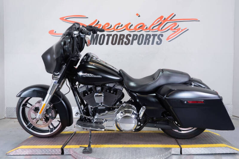 2016 Harley-Davidson Street Glide