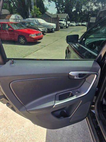 2011 Volvo XC60 3.2