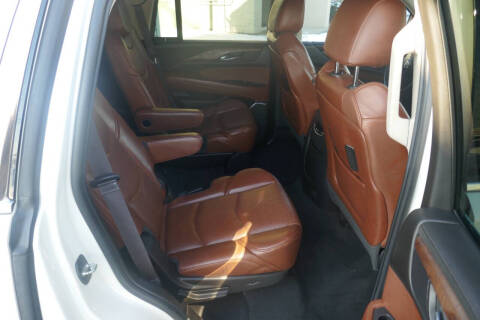 2015 Cadillac Escalade Luxury