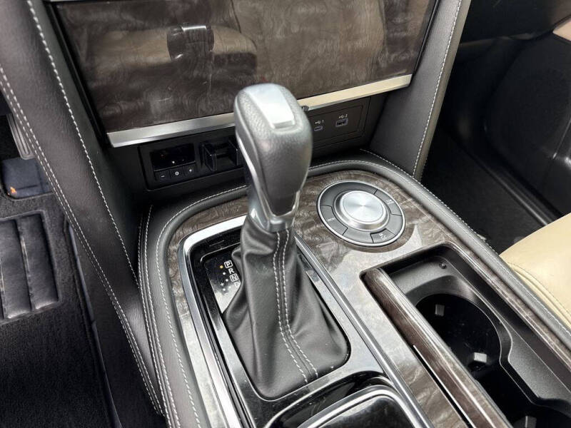 2023 Nissan Armada Platinum