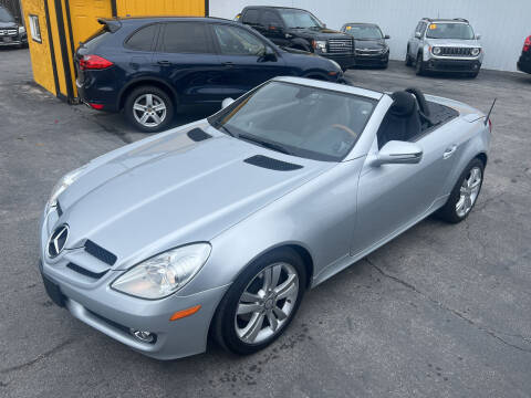 2010 Mercedes-Benz SLK for sale at Watson's Auto Wholesale in Kansas City MO