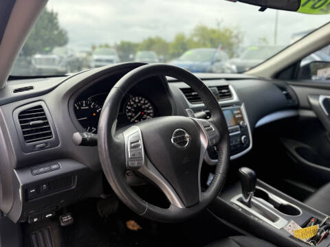 2017 Nissan Altima 2.5 SR