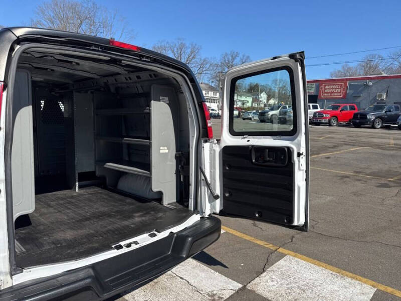 2019 Chevrolet Express 2500