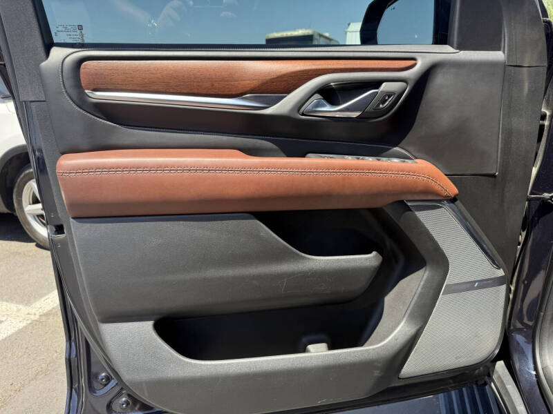 2023 GMC Yukon Denali Ultimate