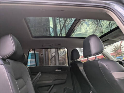 2022 Volkswagen Atlas V6 SEL Premium R-Line 4Motion