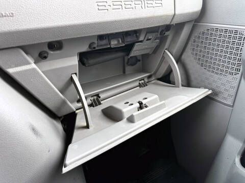 2012 Ford E-Series E-350 SD