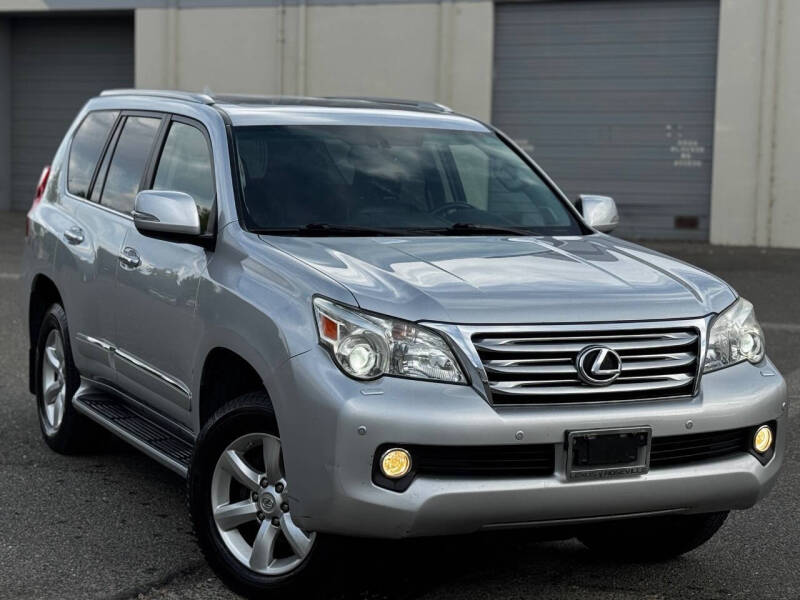 2010 Lexus GX Premium's photo