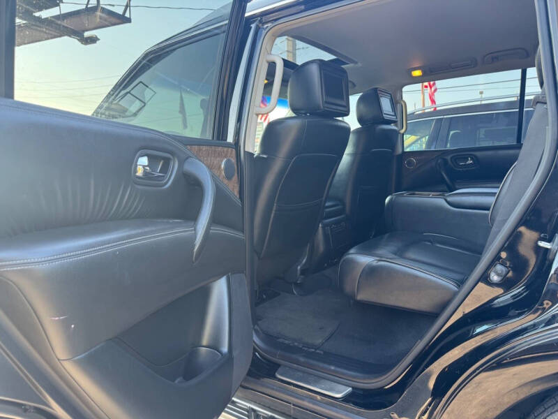 2015 Infiniti QX80