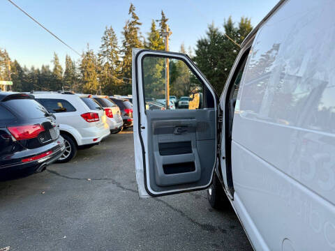 2011 Ford E-Series