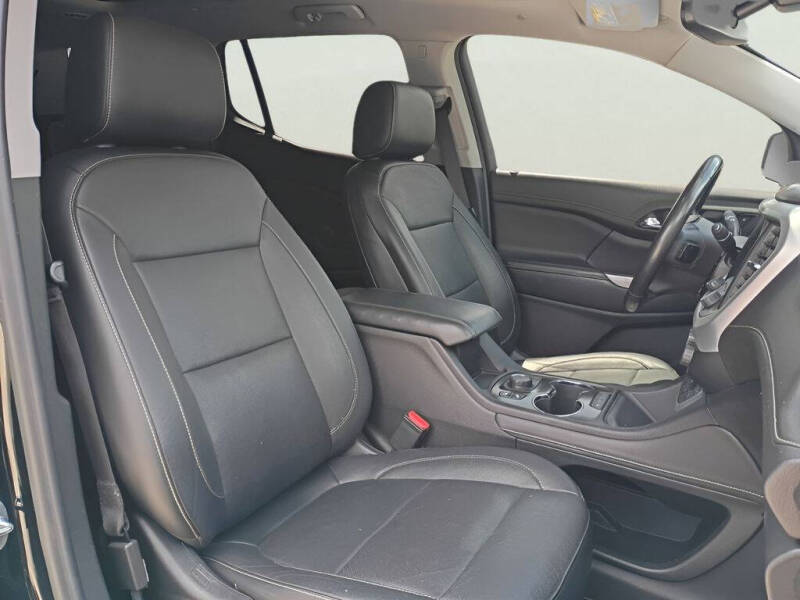 2020 GMC Acadia SLT