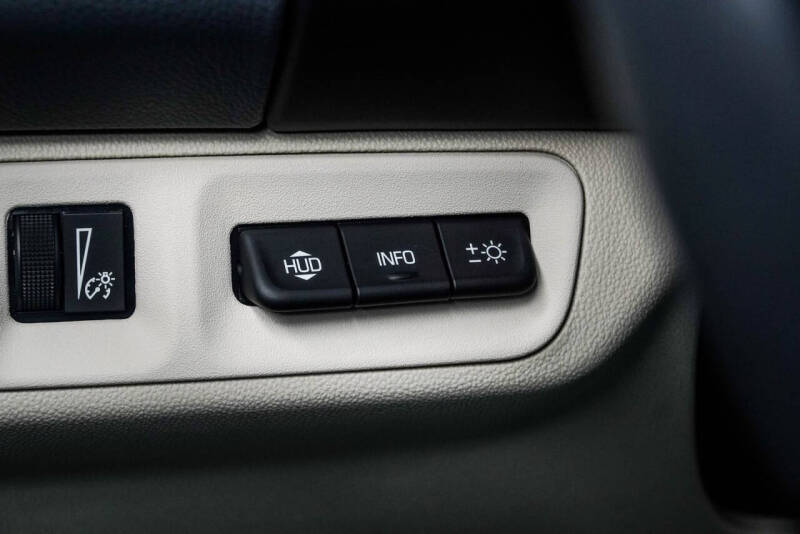 2022 GMC Acadia Denali