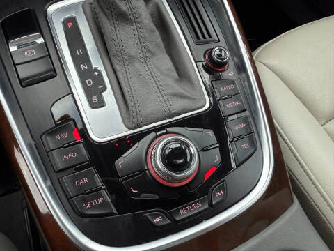 2012 Audi Q5 2.0T quattro Premium Plus