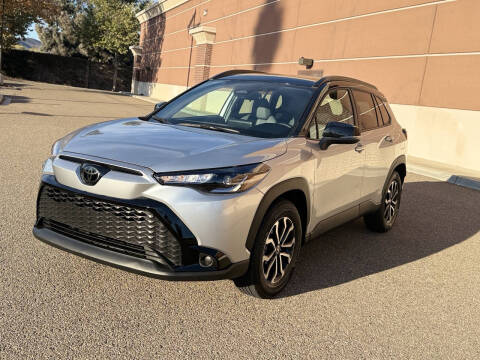 2025 Toyota Corolla Cross Hybrid SE