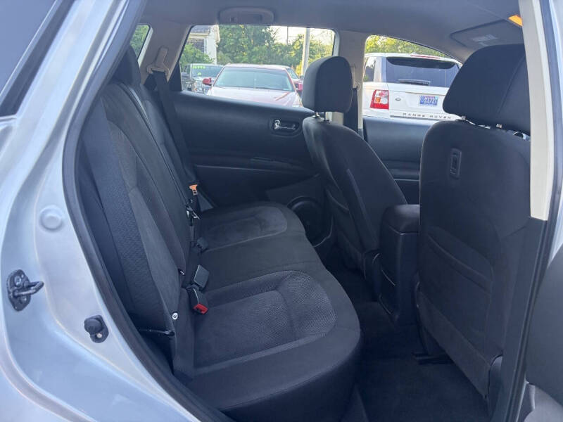 2012 Nissan Rogue SV