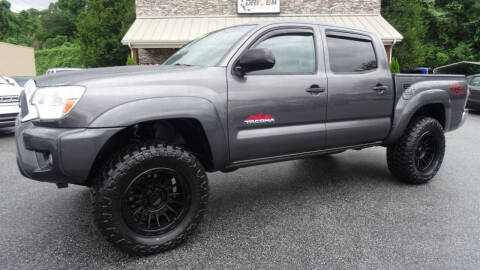 2014 Toyota Tacoma for sale at Driven Pre-Owned in Lenoir NC