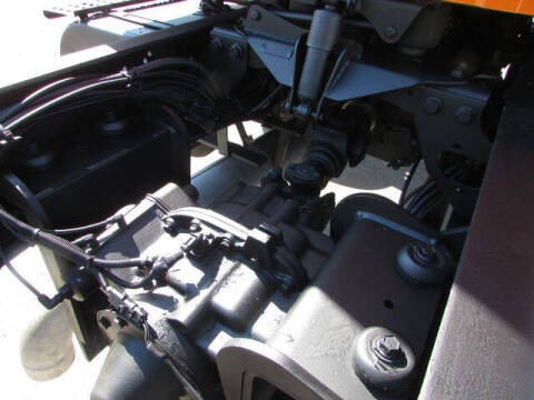 2004 International WorkStar 7300