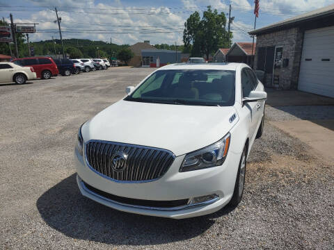 2016 Buick LaCrosse for sale at VAUGHN'S USED CARS in Guin AL
